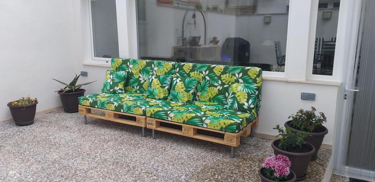Ferienwohnung Acogedora Casa Con Patio En El Tiemblo Exterior foto